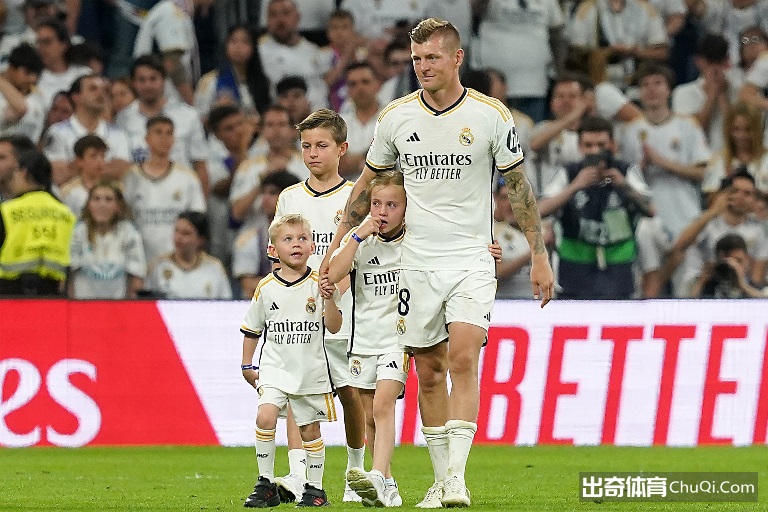 弗里克助力,巴萨冲击欧,冠冠军,凤凰彩票,凤凰彩票官网,凤凰彩票Phoenix,Lottery官网