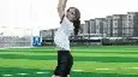 揭秘：C罗在2025年首秀帽子戏法背后的故事，再创五大新纪录